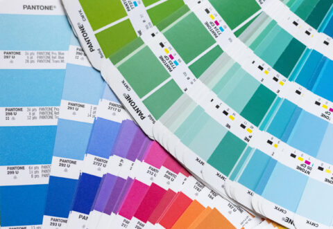 Modne kolory w dzianinach wg Pantone